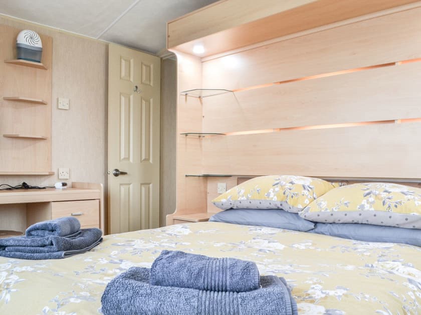 Double bedroom | Forest Views Caravan Park- Ruan’s Roost - Forest Views Caravan Park, Moota, near Cockermouth