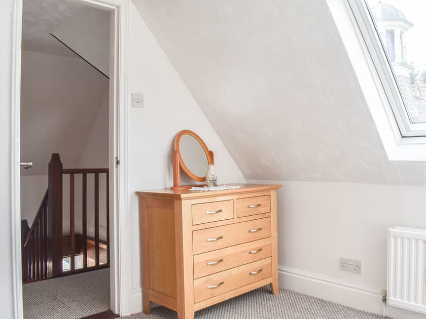 Double bedroom | The Coach House - Grange Farm Holidays, Wootton, near Ryde