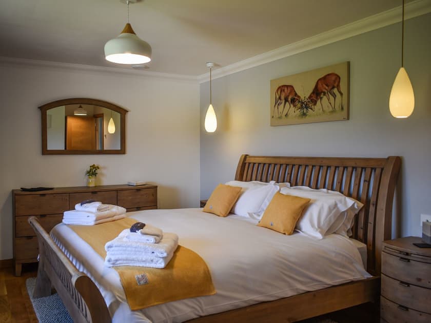 Double bedroom | Ryka Lodge, All Outer Hebrides