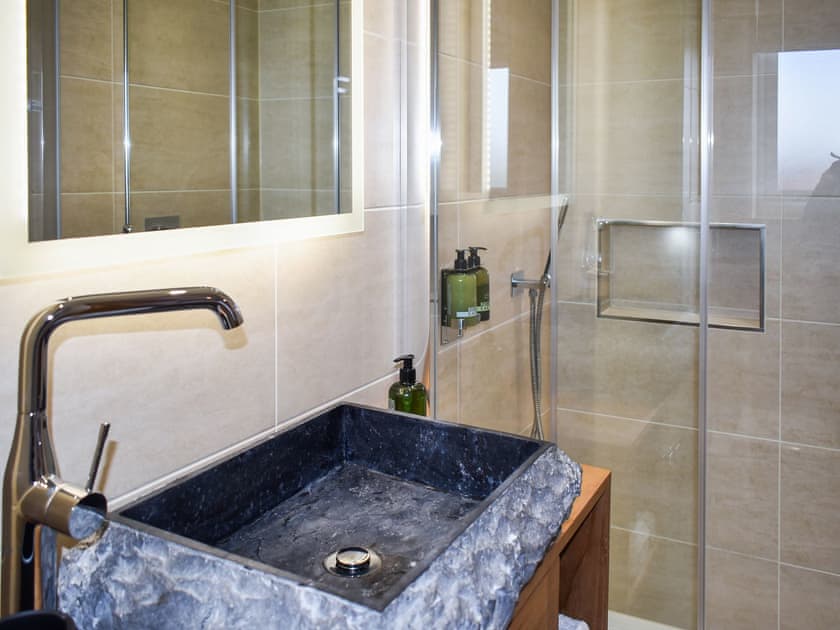 Shower room | Ryka Lodge, All Outer Hebrides