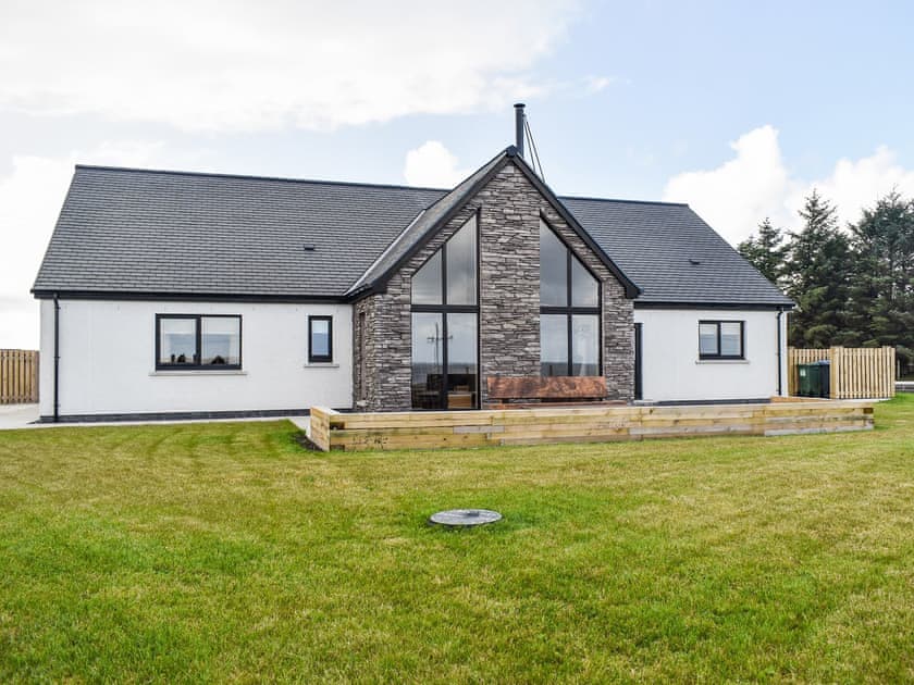 Garden | Ryka Lodge, All Outer Hebrides