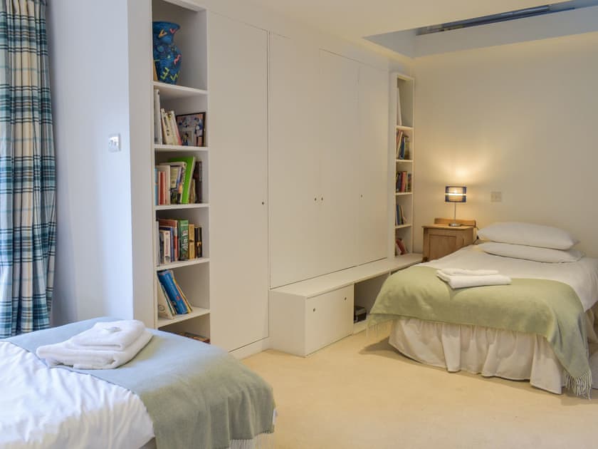 Twin bedroom | Tigh Nam Muc, Lothianburn, near Edinburgh