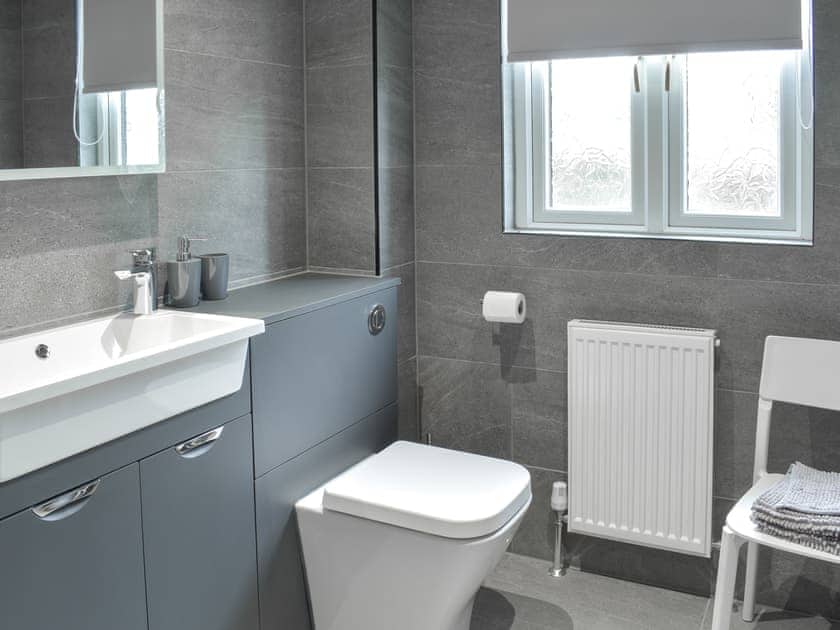 Shower room | The Lodge, Linlithgow