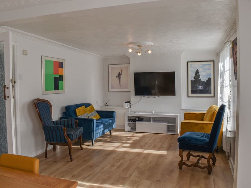 Millhouse in GorlestononSea