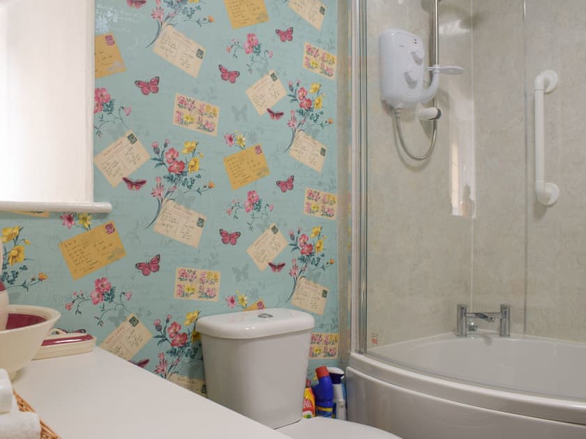 Bathroom | The Ramparts, Montgomery, near Welshpool