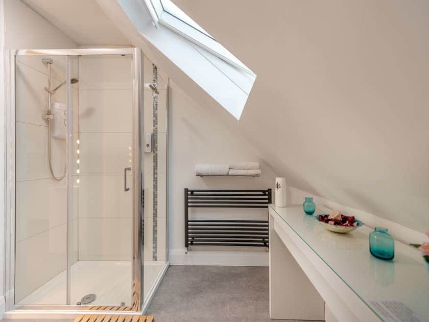 Shower room | The Otter - River Annexe, Christchurch