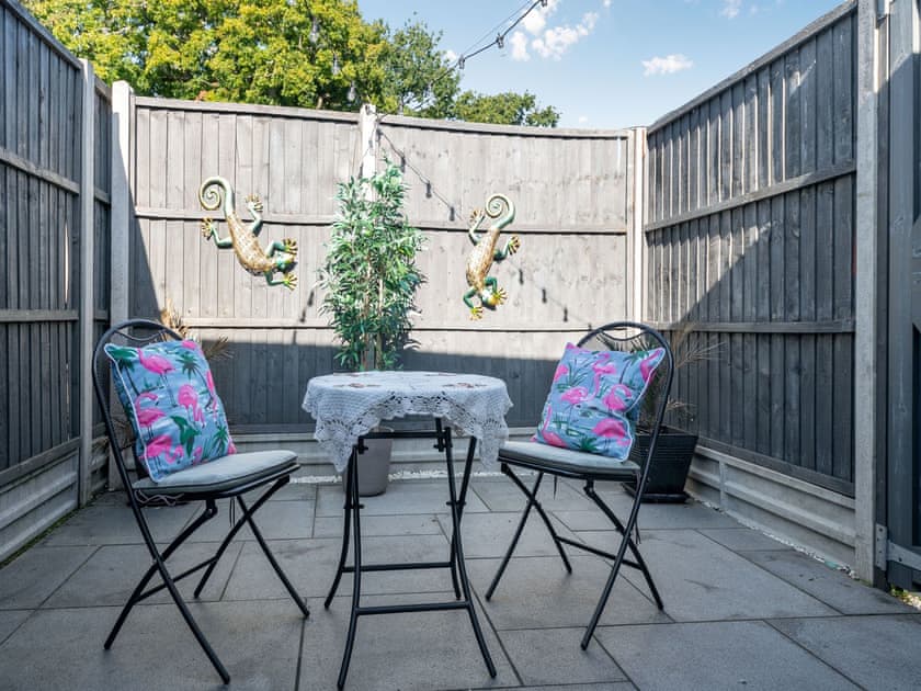 Patio | Little Heron - River Annexe, Christchurch