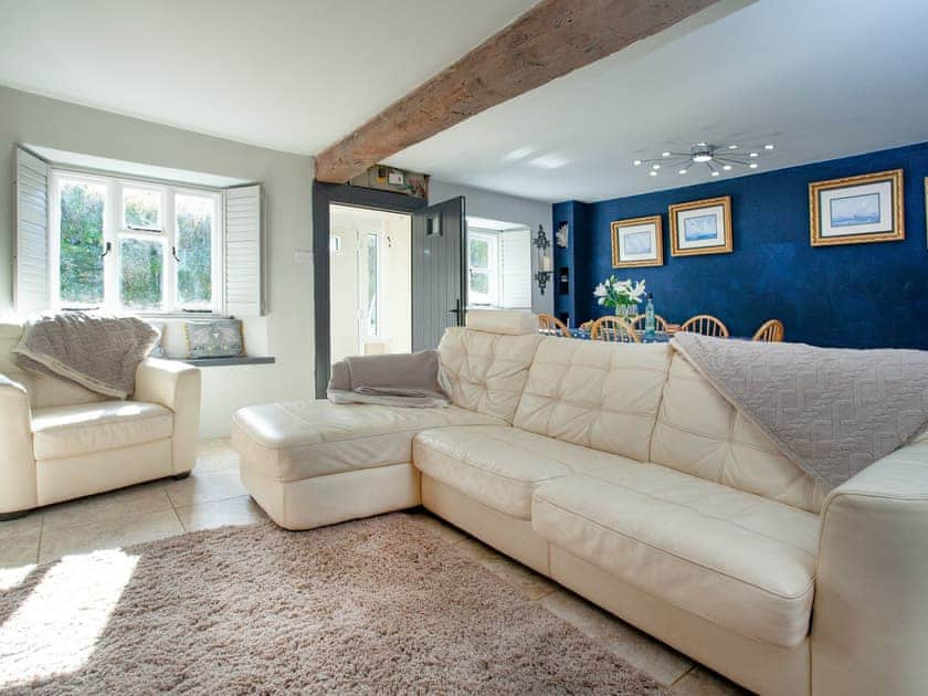 Living room | The Barn House, Ugborough