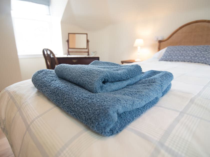 Twin bedroom | Coachman’s Bothy - Airds Estate, Port Appin
