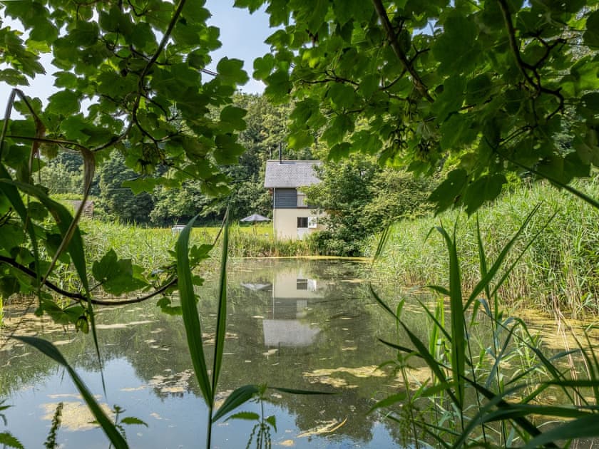 Setting | Belchamp Hall Mill - Belchamp Cottages, Belchamp Walter