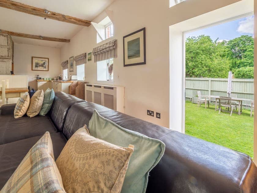 Open plan living space | Belchamp Hall Coach House - Belchamp Cottages, Belchamp Walter