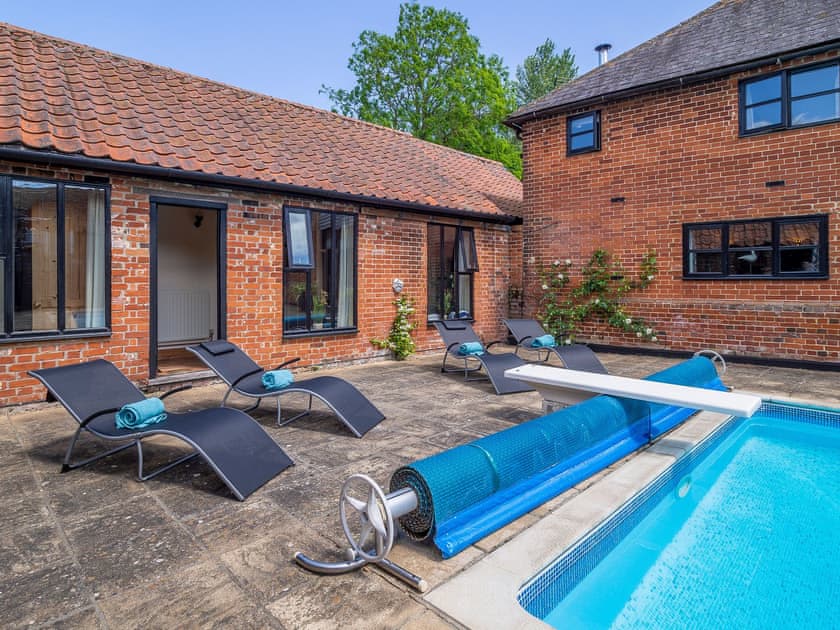 Swimming pool | Stable Cottage - Ash Cottages, Semer, near Hadleigh