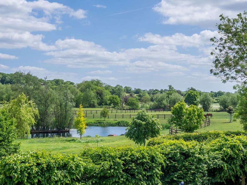 Garden and grounds | Stable Cottage - Ash Cottages, Semer, near Hadleigh