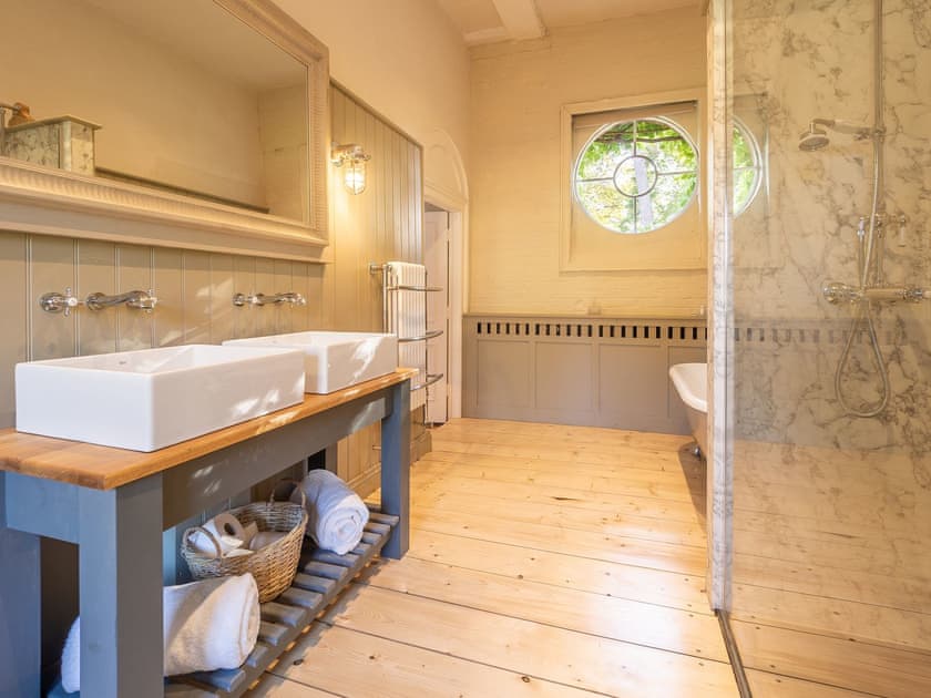 Bathroom | Belchamp Hall Stables - Belchamp Cottages, Belchamp Walter