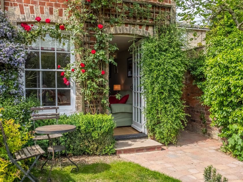 Exterior | Constable Cottage, Nayland, near Sudbury