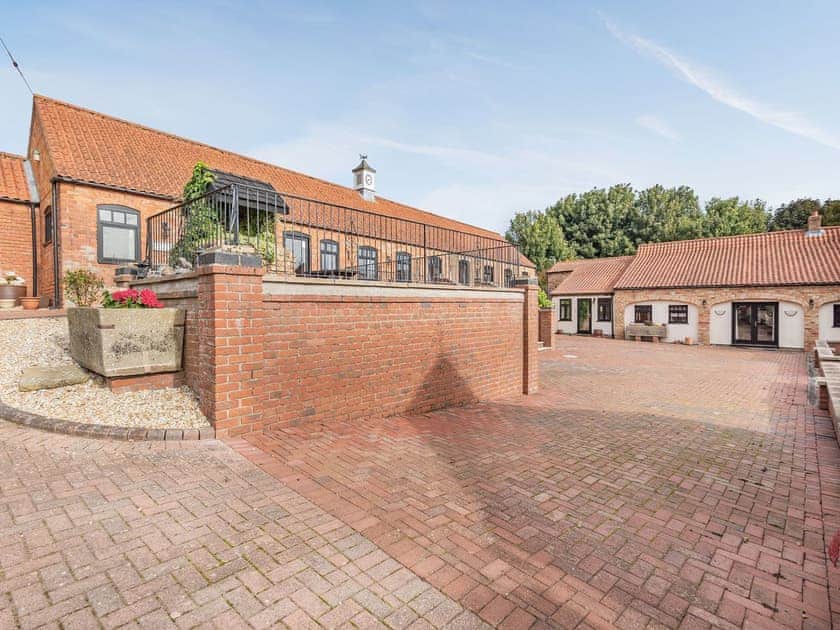 Exterior | Shire Horse Barn - Poachers Hideaway, Belchford