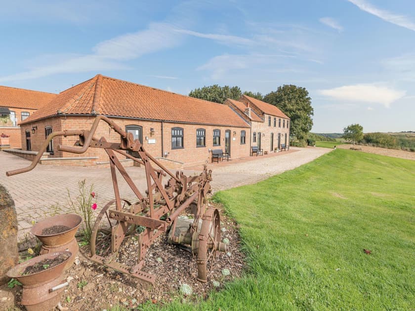 Exterior | Shire Horse Barn - Poachers Hideaway, Belchford
