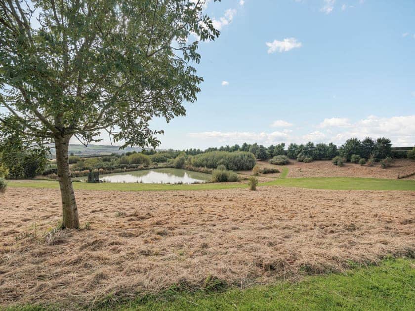Surrounding area | Shire Horse Barn - Poachers Hideaway, Belchford