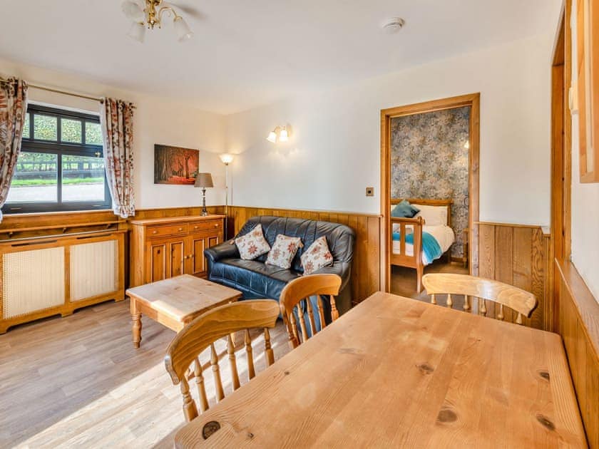 Dining Area | Viking Cottage - Poachers Hideaway, Belchford