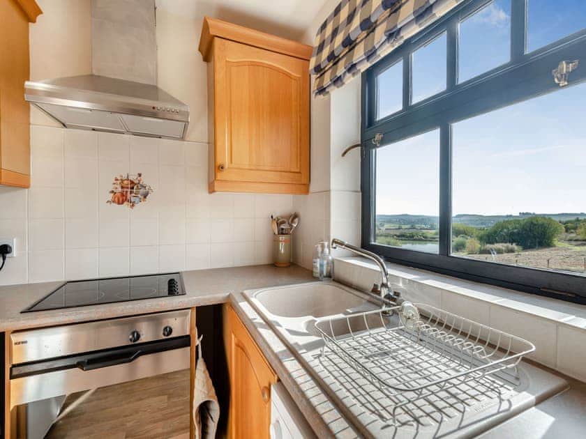 Kitchen | Viking Cottage - Poachers Hideaway, Belchford