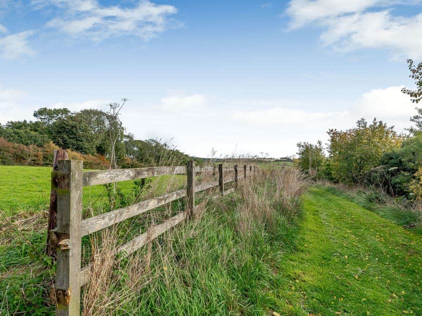 Surrounding area | Viking Cottage - Poachers Hideaway, Belchford