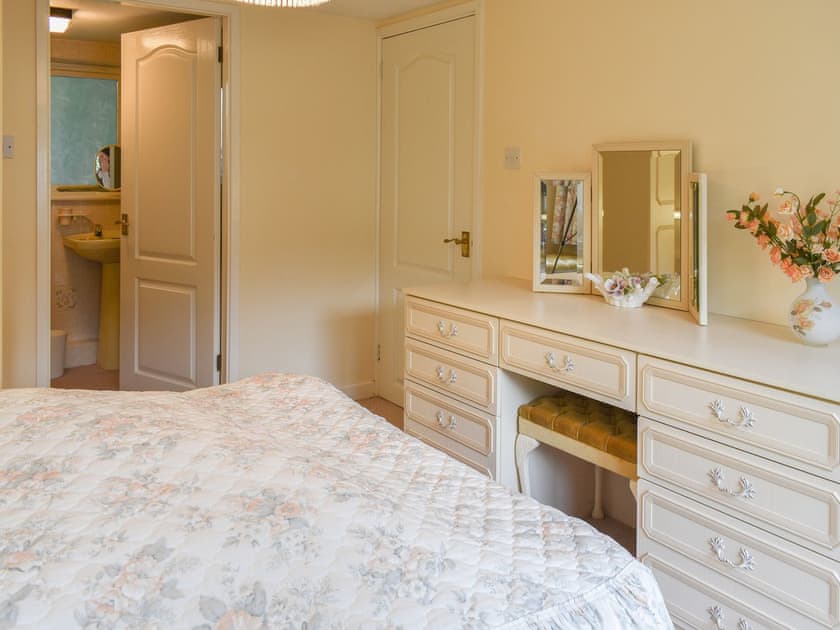 Double bedroom | Ty’r Glyn, Llanbedrog