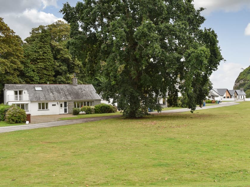 Exterior | Ty’r Glyn, Llanbedrog