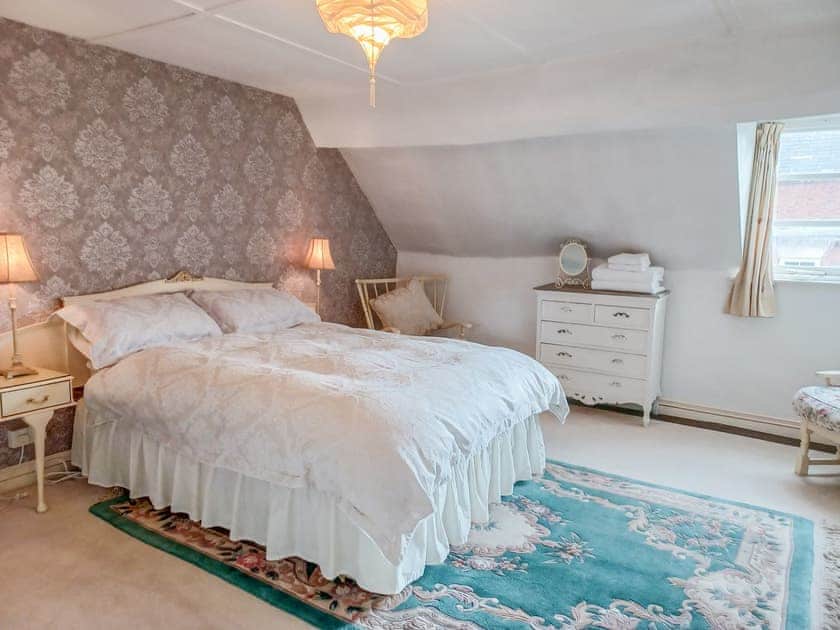 Double bedroom | Ellinor House, Cleobury Mortimer, near Ludlow