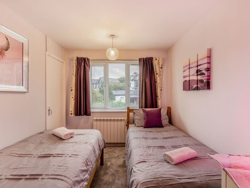 Twin bedroom | Strawberries and Cream, Bowness on Windermere