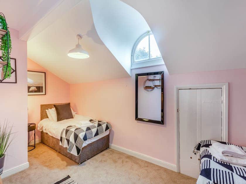 Single bedroom | The Wing at Brook Hall, Wighill, near York