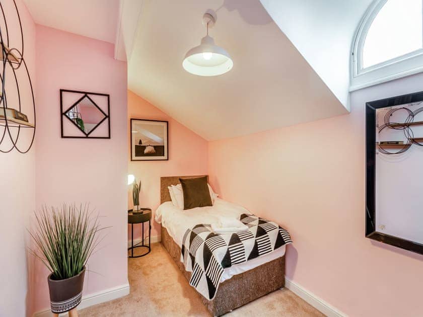 Single bedroom | The Wing at Brook Hall, Wighill, near York