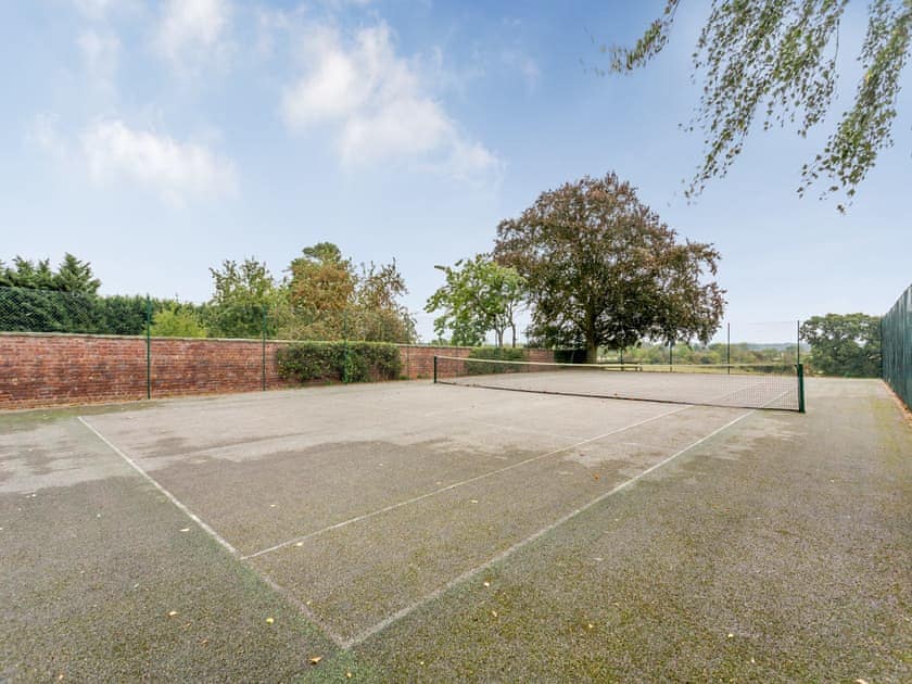 Tennis court | The Wing at Brook Hall, Wighill, near York