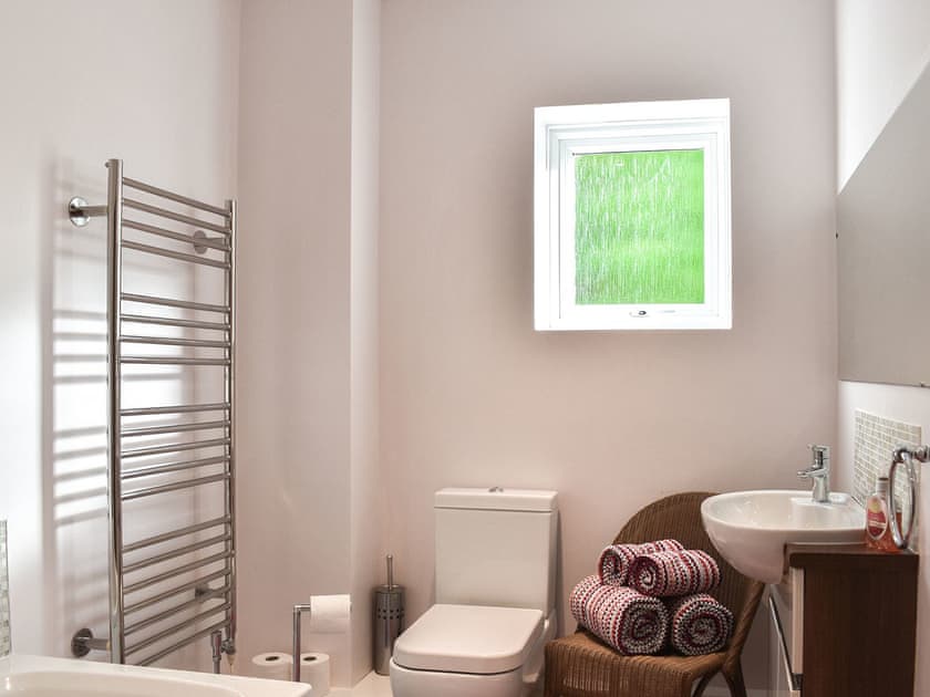 Bathroom | Pepper Pot, Milford on Sea