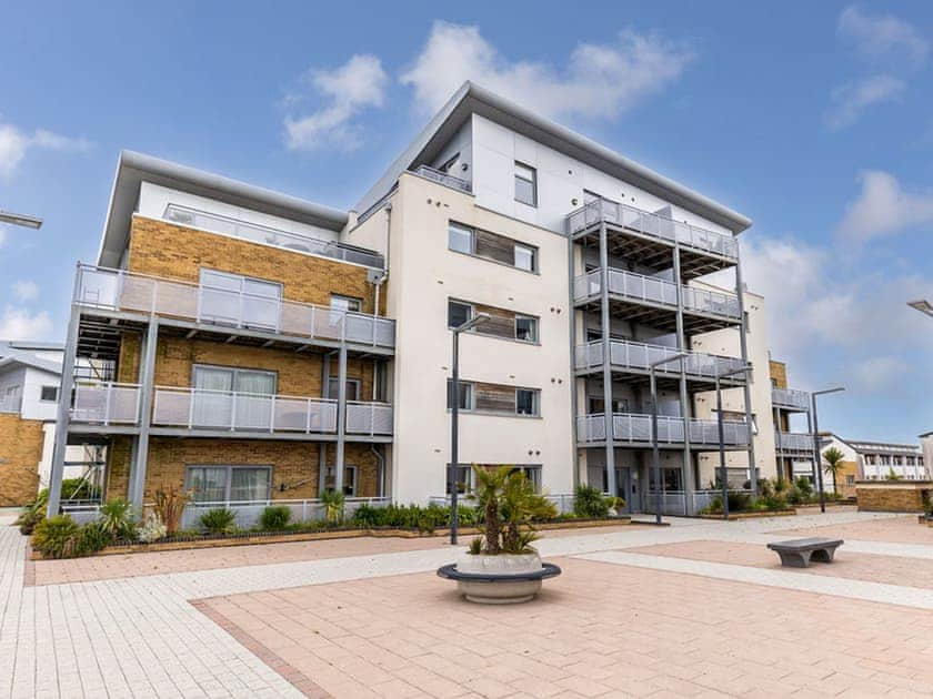 Exterior | Harbourside Retreat, Poole