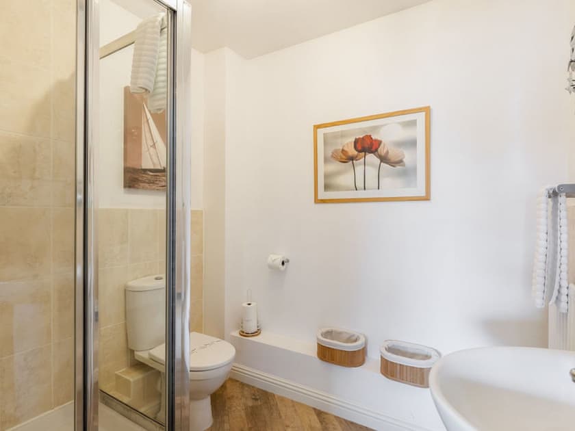 Bathroom | Harbourside Retreat, Poole