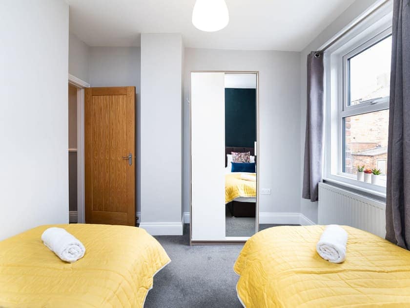 Twin bedroom | Ashville Lodge - Ashville Houses, Scarborough
