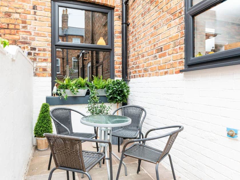 Sitting-out-area | Ashville Lodge - Ashville Houses, Scarborough