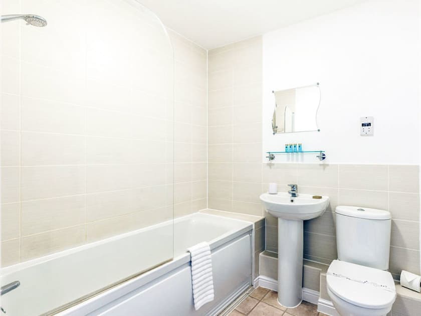 Bathroom | Ocean Breeze, Poole