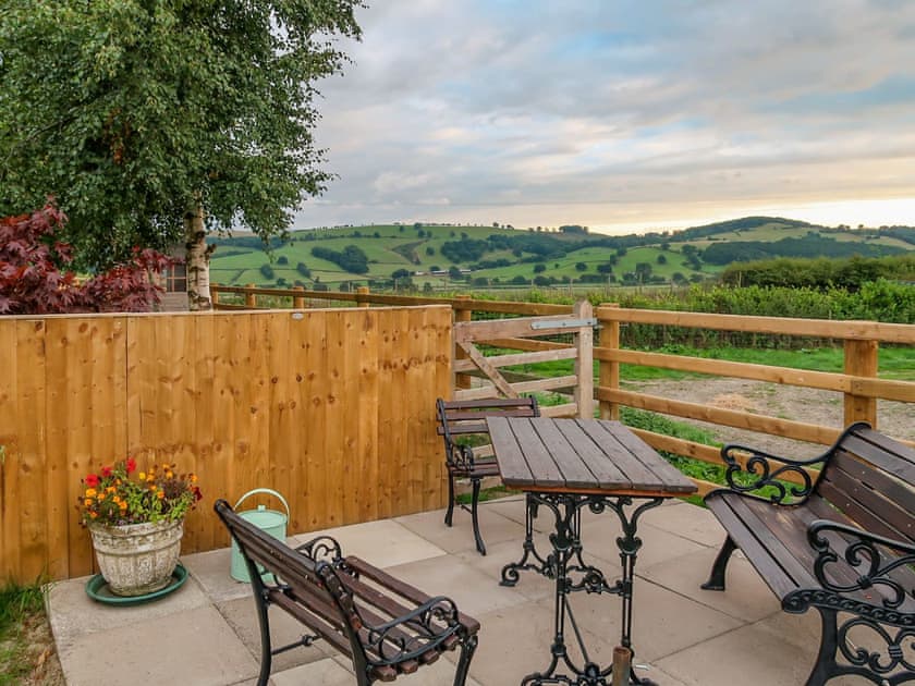 Patio | Ysgubor Hir, Trefeglwys, near Llanidloes