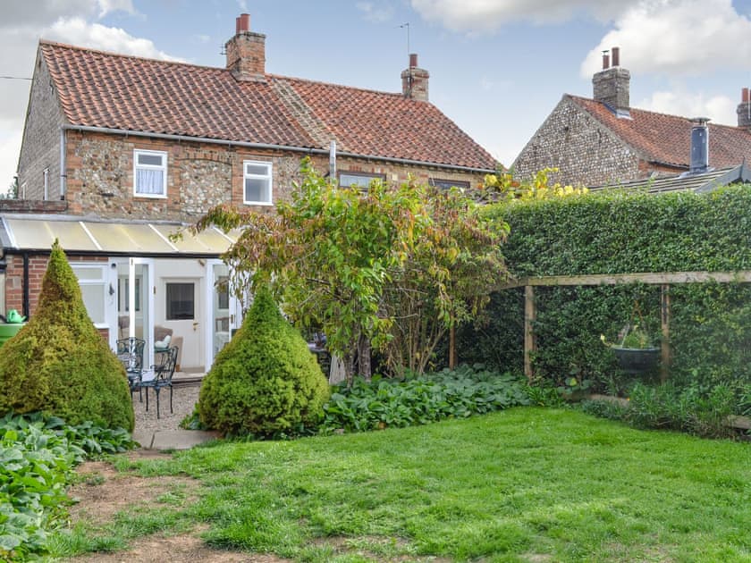 Appletree Cottage (ref UK40526) in Stoke Ferry