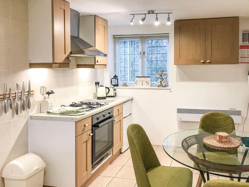 Kitchen/diner | Goodwood Coach House, Chichester