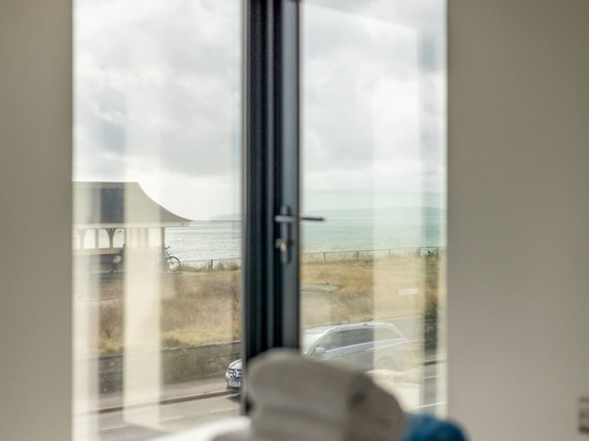 Double bedroom | Rise and Shine, Southbourne, near Christchurch