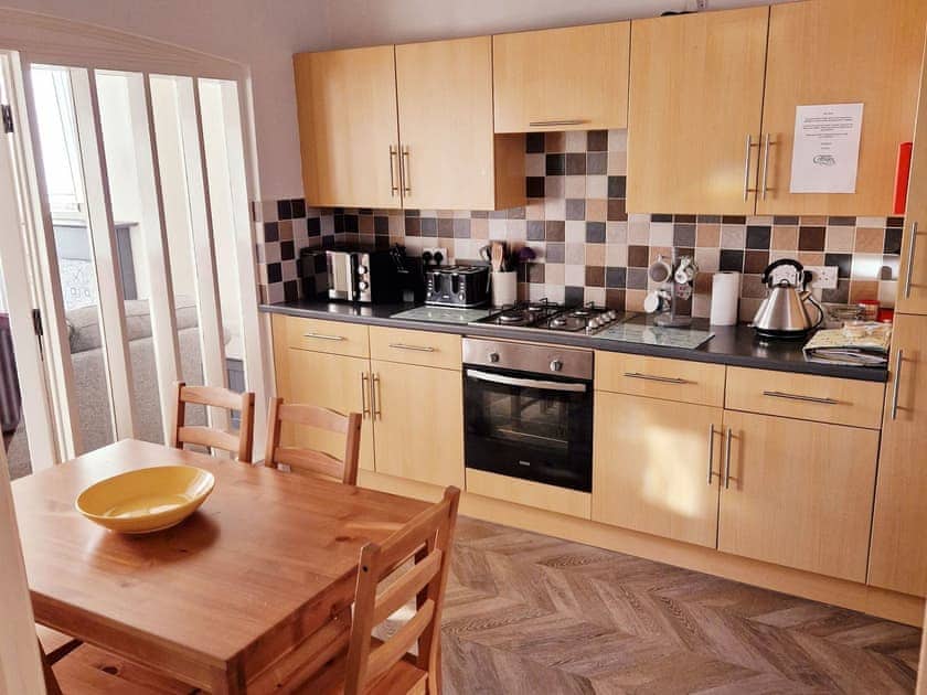 Kitchen/diner | The Albion, Whitby