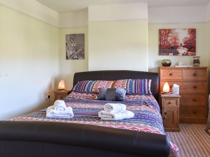 Double bedroom | Holme Valley Cottage, Holmfirth