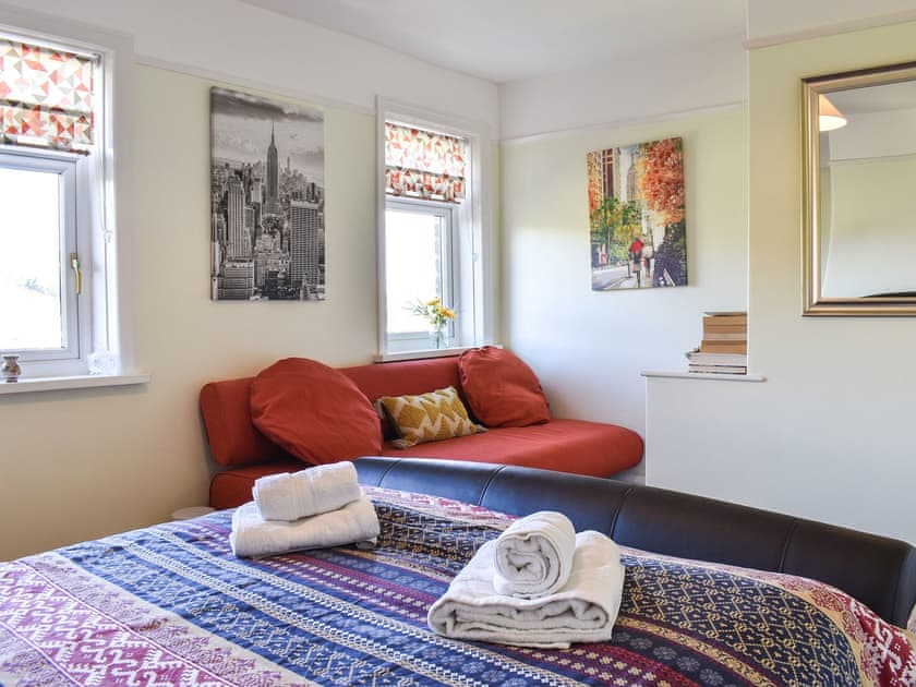 Double bedroom | Holme Valley Cottage, Holmfirth
