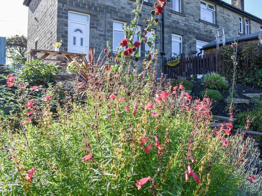 Garden | Holme Valley Cottage, Holmfirth