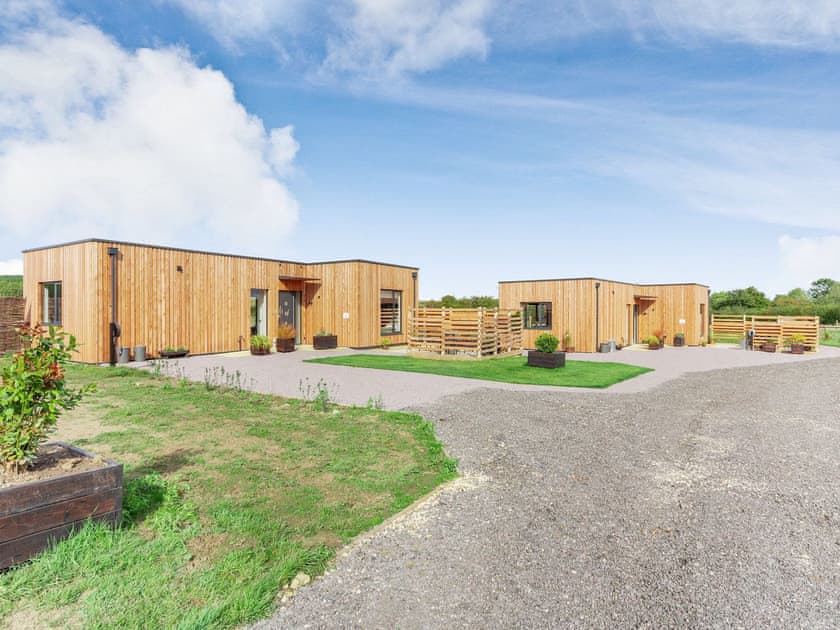 Exterior | Daisy Lodge - Meadow Lodges - Daisy Lodge, Boothby Pagnell
