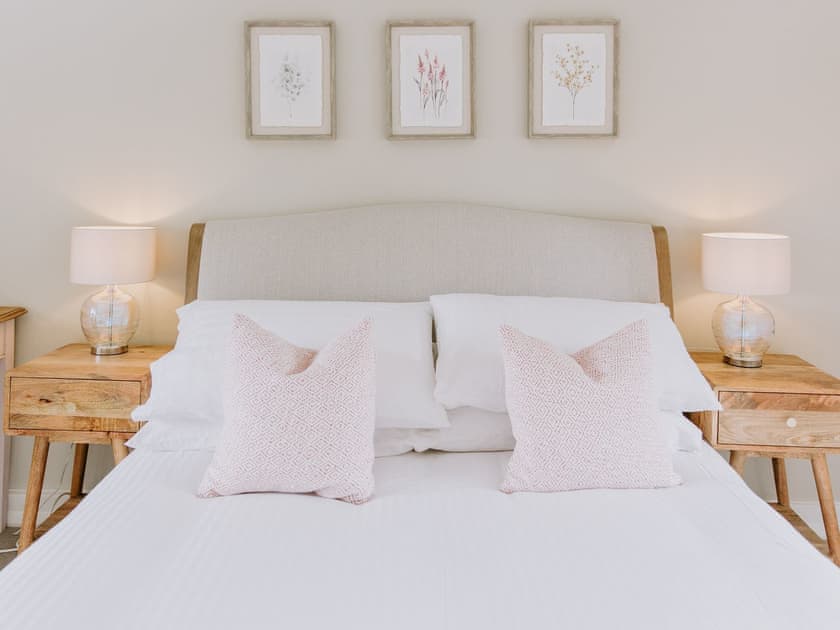 Double bedroom | The Farmhouse at Polehanger, Shefford
