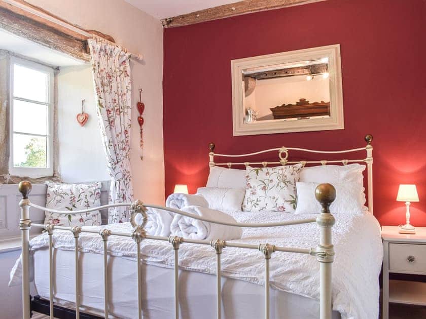 Double bedroom | Lea Hall Farmhouse, Tissington, near Ashbourne