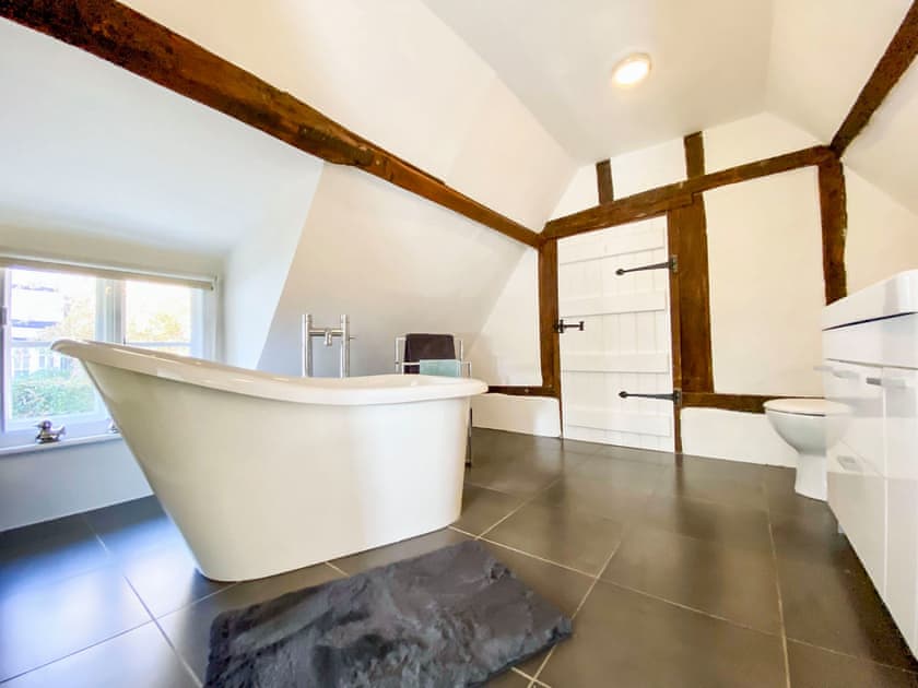 Bathroom | Mortimer Cottage, Wootton Rivers, near Marlborough